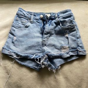 Only Worn a few times. Grew Out of It.